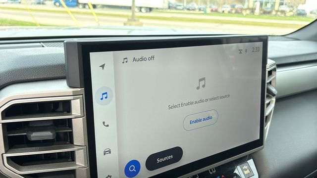 Used 2025 Toyota Sequoia SR5 w/ SR5 Premium Package AWD/4WD image 21