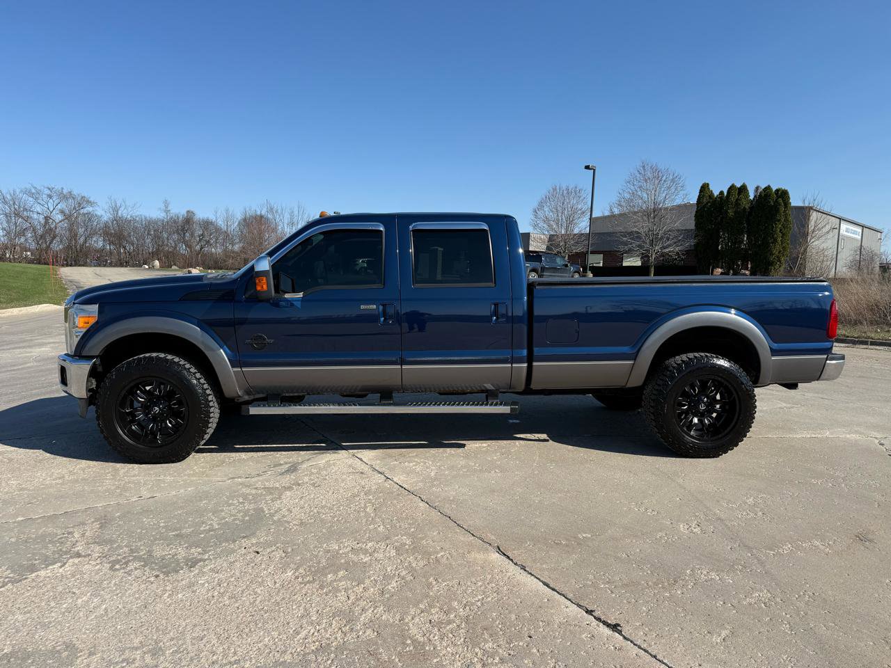 Used 2012 Ford F350 Lariat w/ Chrome Pkg image 8