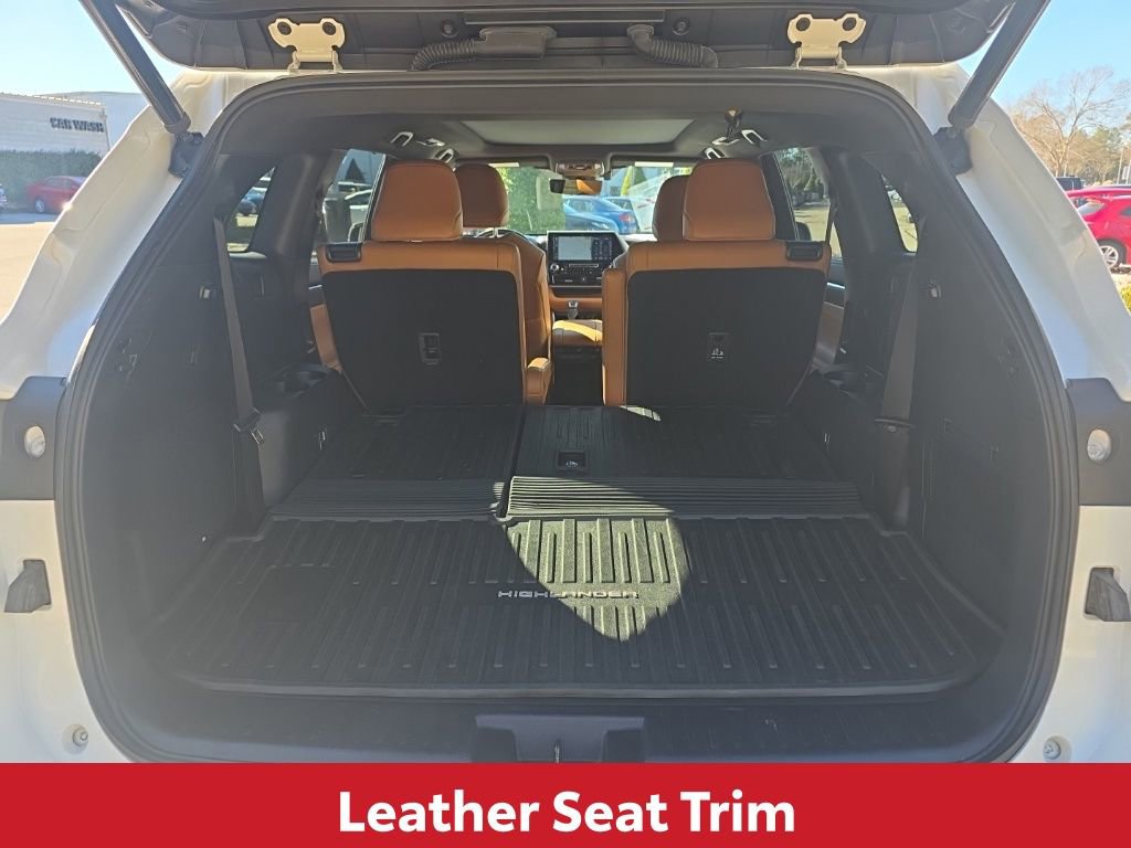 Used 2020 Toyota Highlander Platinum image 16