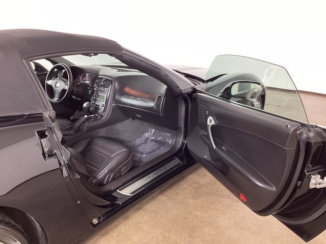 Used 2008 Chevrolet Corvette Convertible w/ Preferred Equipment Group RWD image 22
