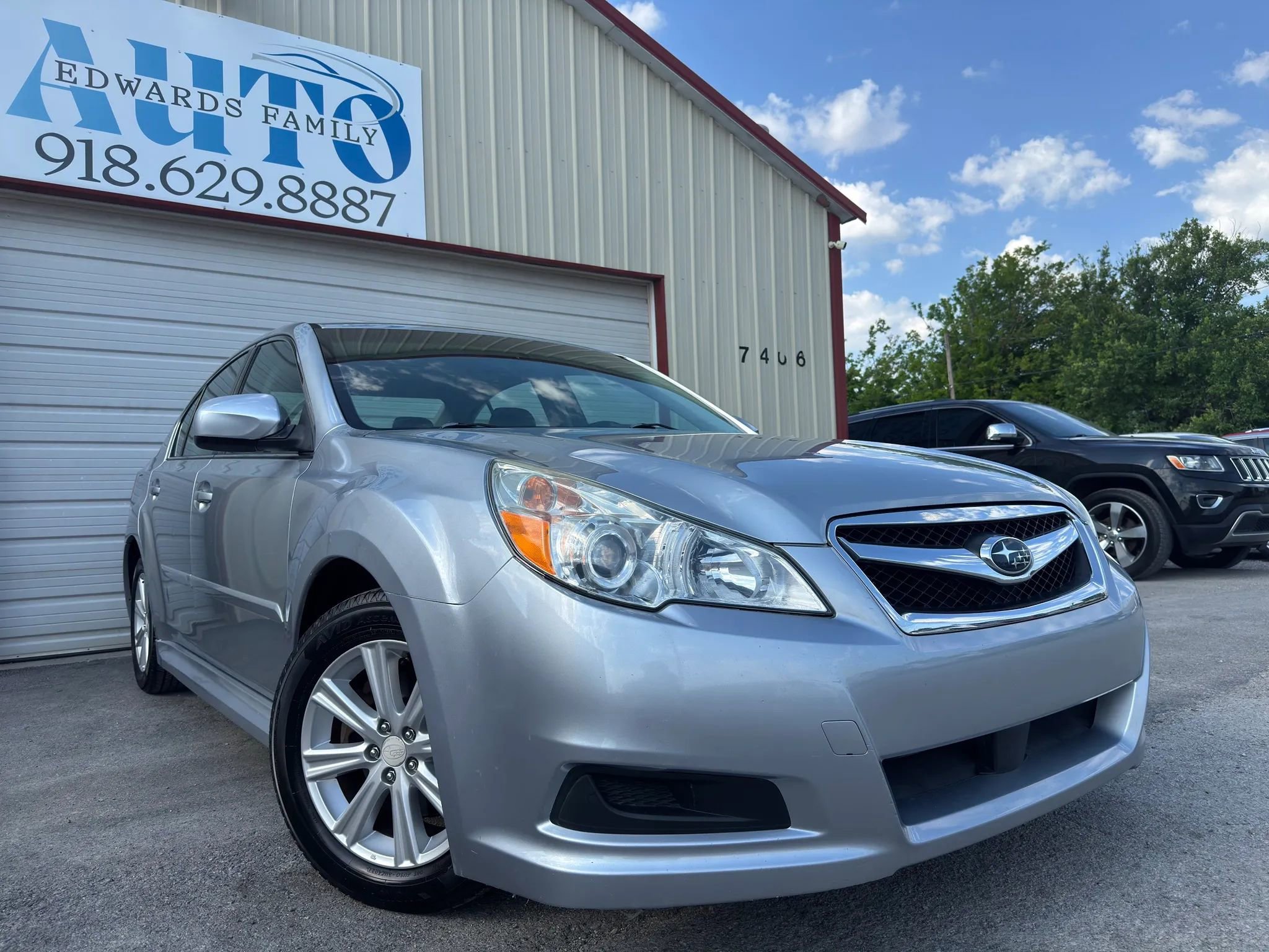 Used 2012 Subaru Legacy 2.5i Premium AWD/4WD image 1