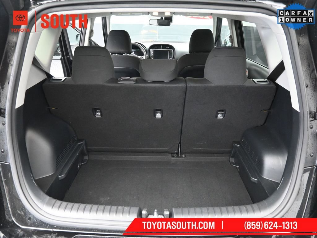 Used 2023 Kia Soul LX image 25