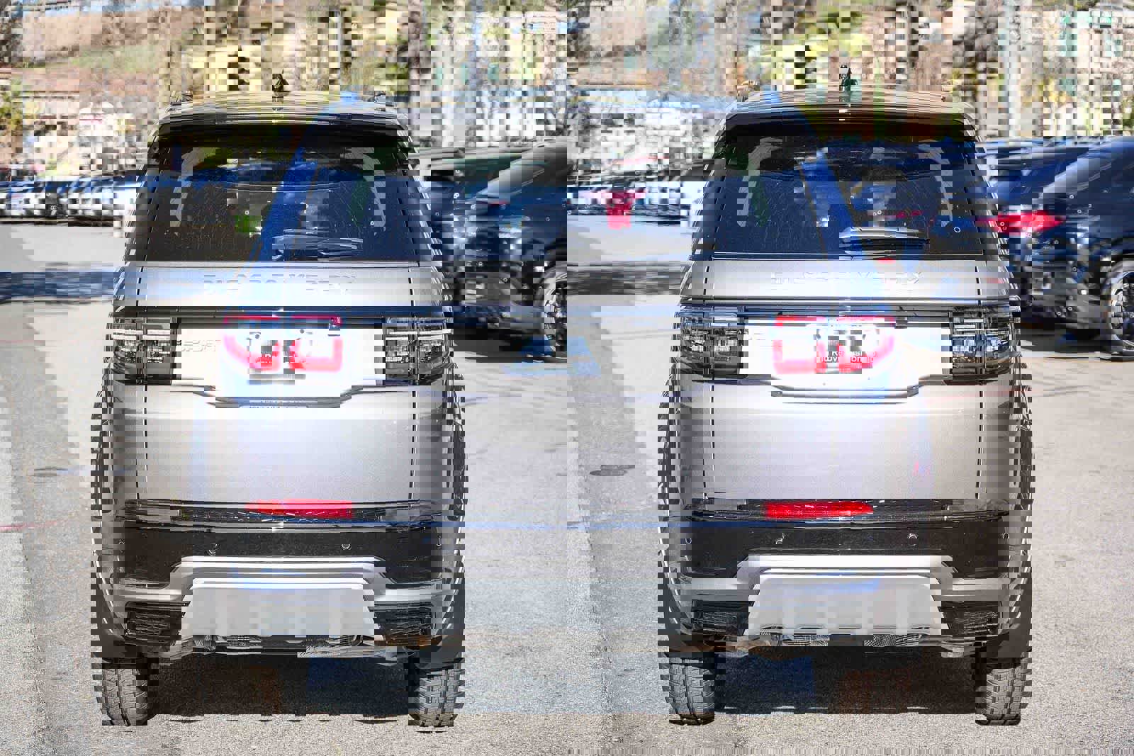 New 2025 Land Rover Discovery Sport S image 5