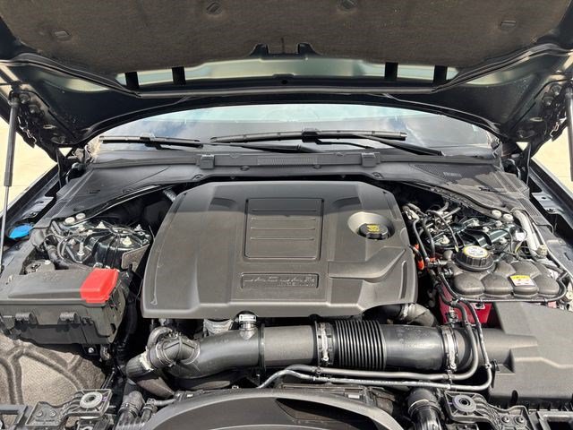 New 2024 Jaguar XF R-Dynamic SE AWD/4WD image 19