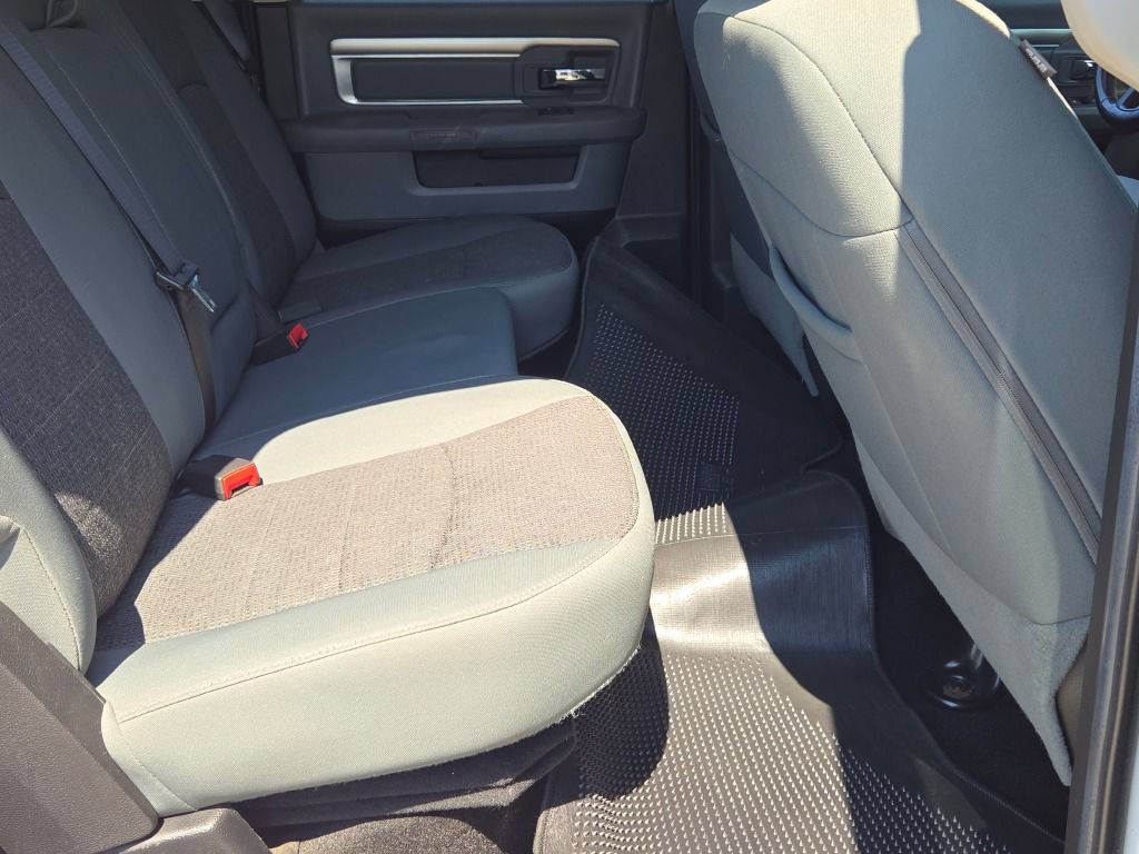 Used 2015 RAM 1500 Big Horn AWD/4WD image 9