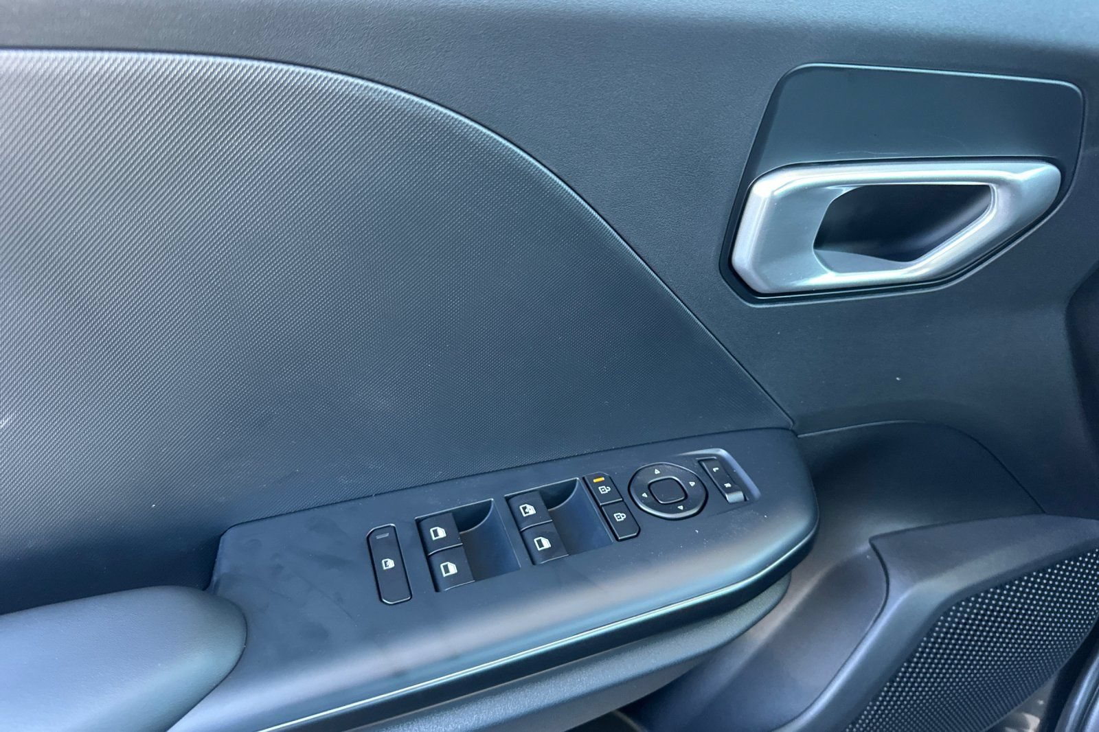 New 2026 Kia K4 FWD image 11
