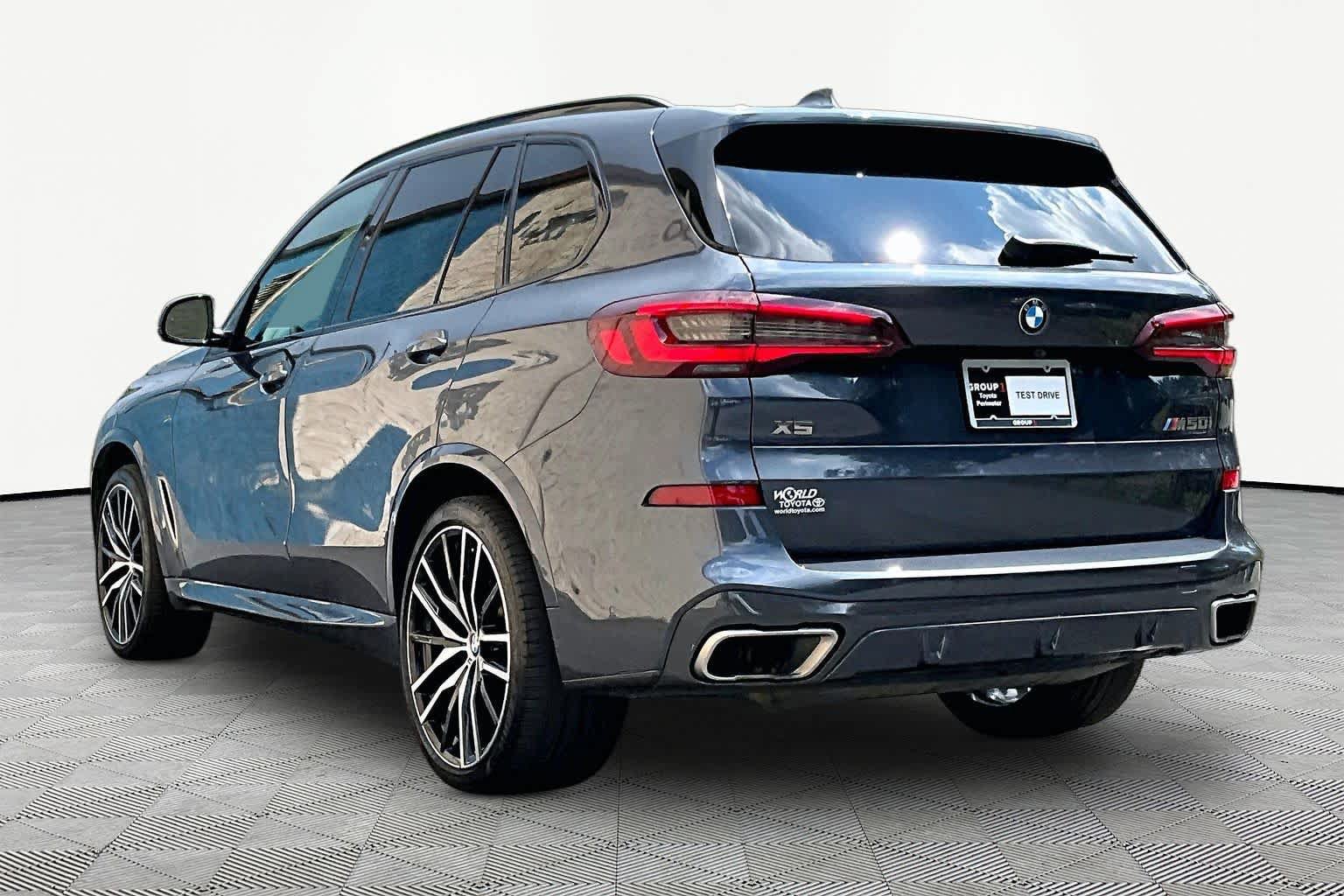 Used 2021 BMW X5 M50i w/ Premium Package AWD/4WD image 12