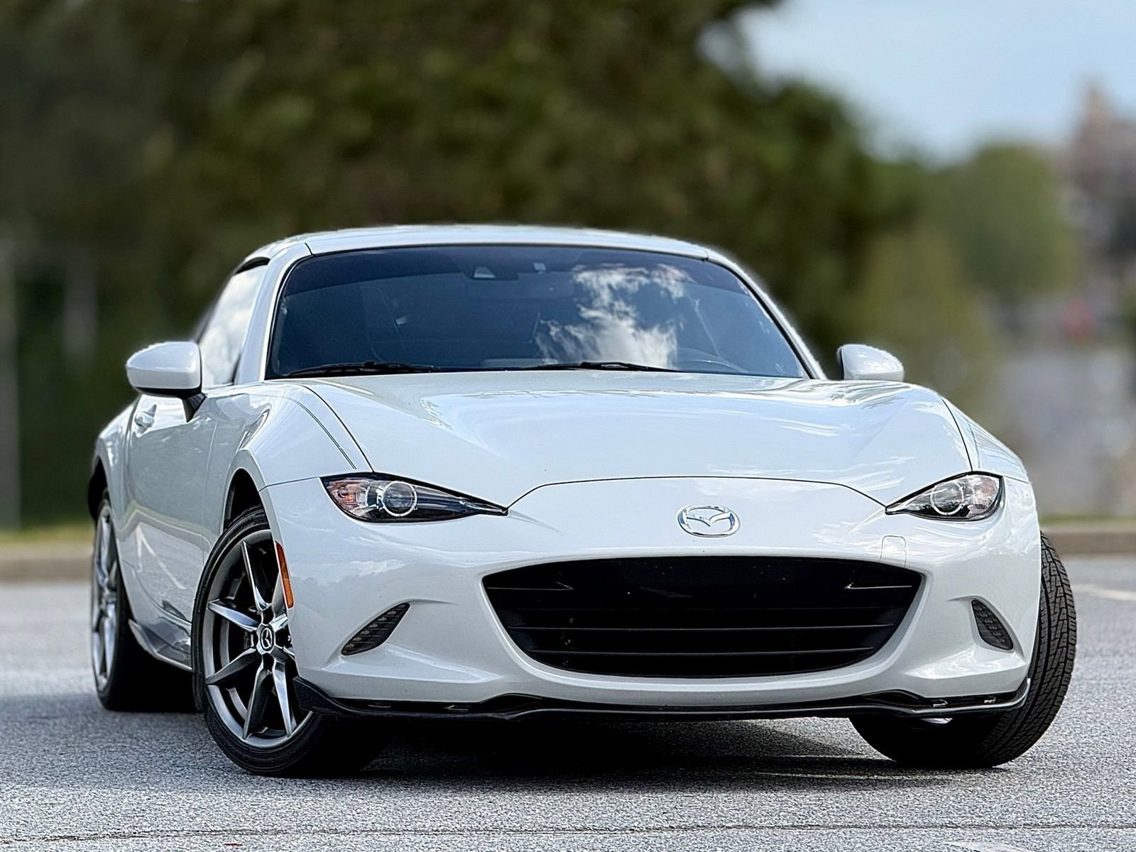 Used 2018 MAZDA MX-5 Miata RF Grand Touring image 4