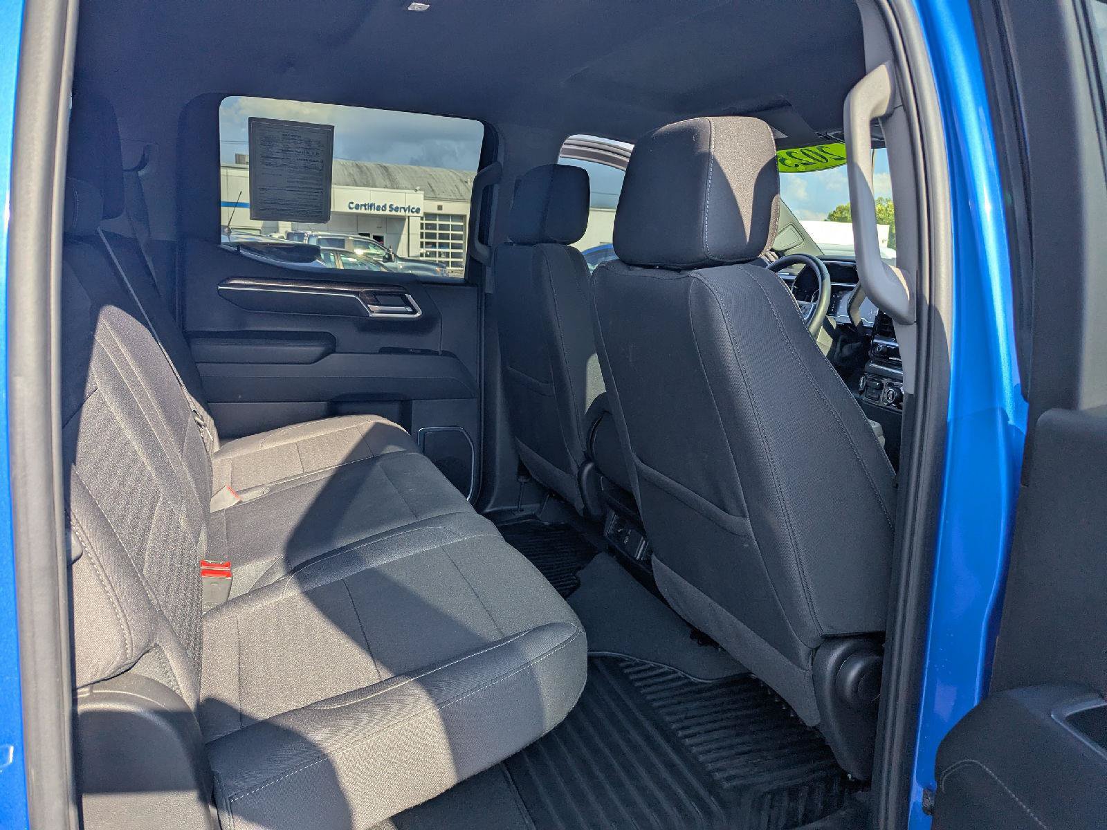 Used 2025 Chevrolet Silverado 1500 LT AWD/4WD image 27