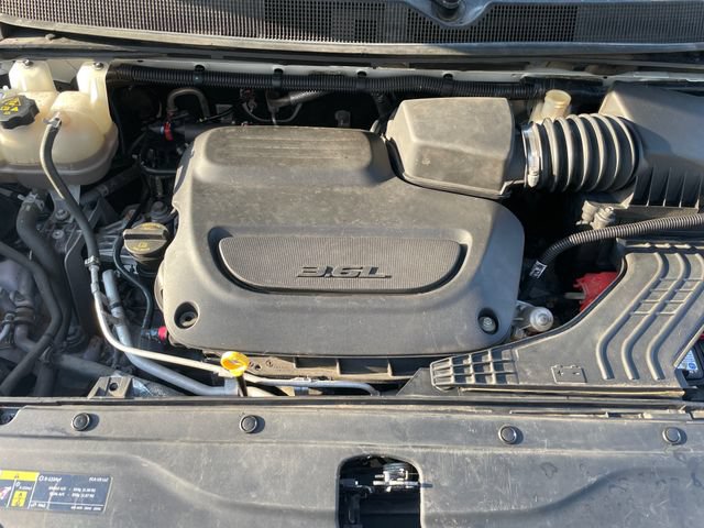 Used 2020 Chrysler Pacifica Touring-L Plus FWD image 32