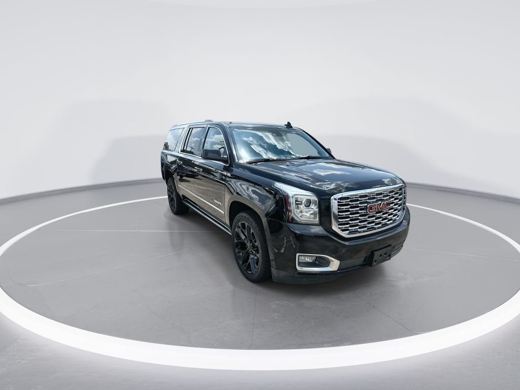 Used 2019 GMC Yukon XL Denali w/ Denali Ultimate Package AWD/4WD image 2