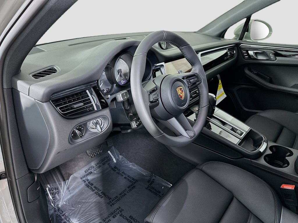 New 2026 Porsche Macan S AWD/4WD image 4