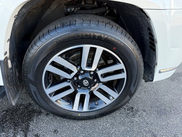 Used 2019 Toyota 4Runner Limited image 8