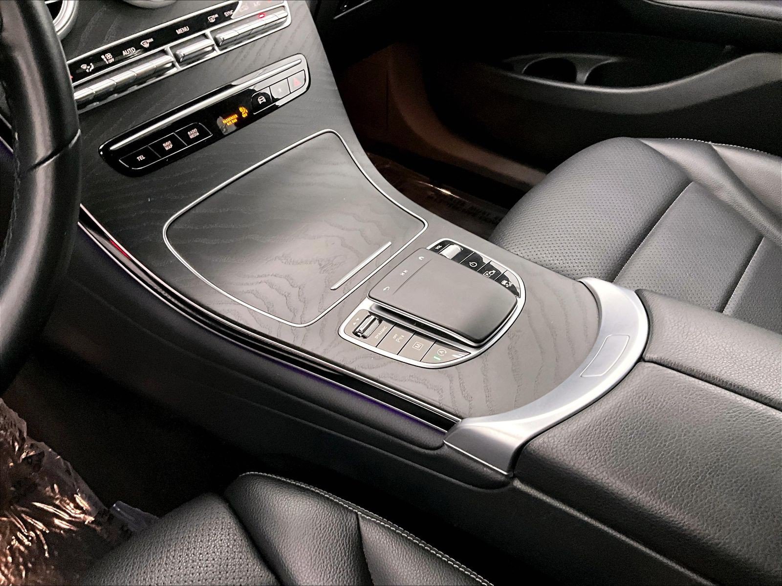 Certified 2023 Mercedes-Benz GLC 300 4MATIC Coupe image 15