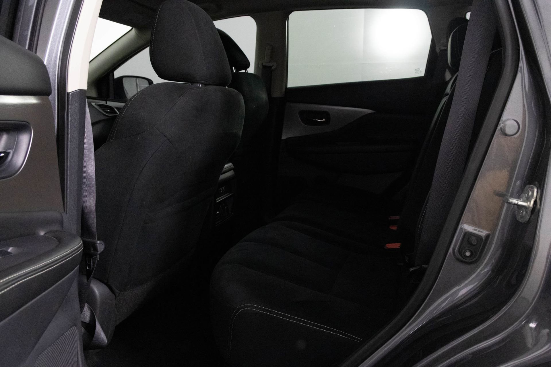 Used 2019 Nissan Murano S image 32