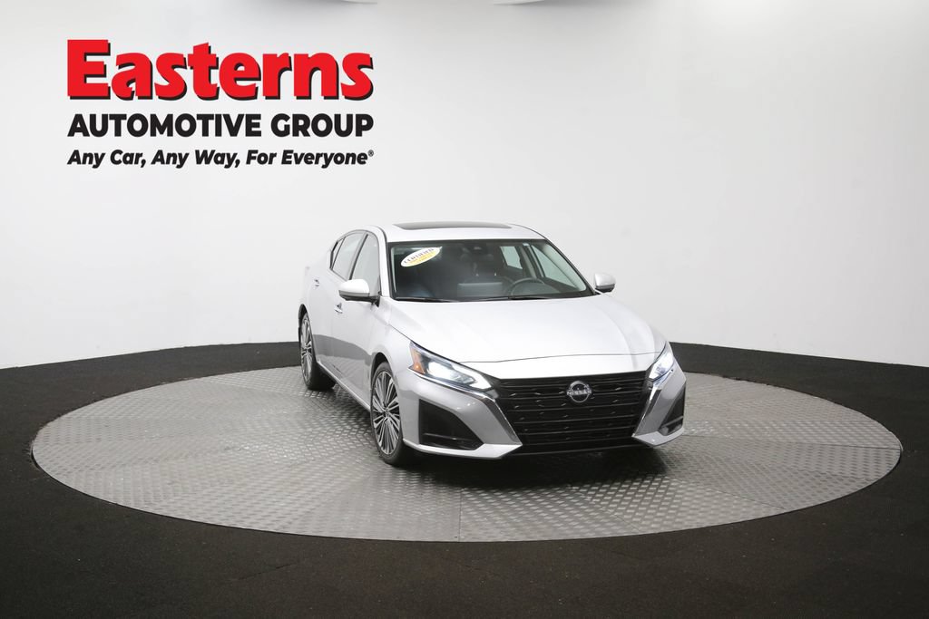 Used 2023 Nissan Altima 2.5 SL FWD image 53