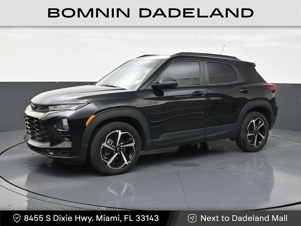 Used 2022 Chevrolet TrailBlazer RS FWD image 1