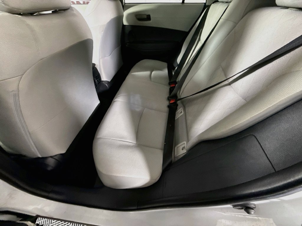 Certified 2022 Toyota Corolla Cross LE w/ Moonroof Package AWD/4WD image 28