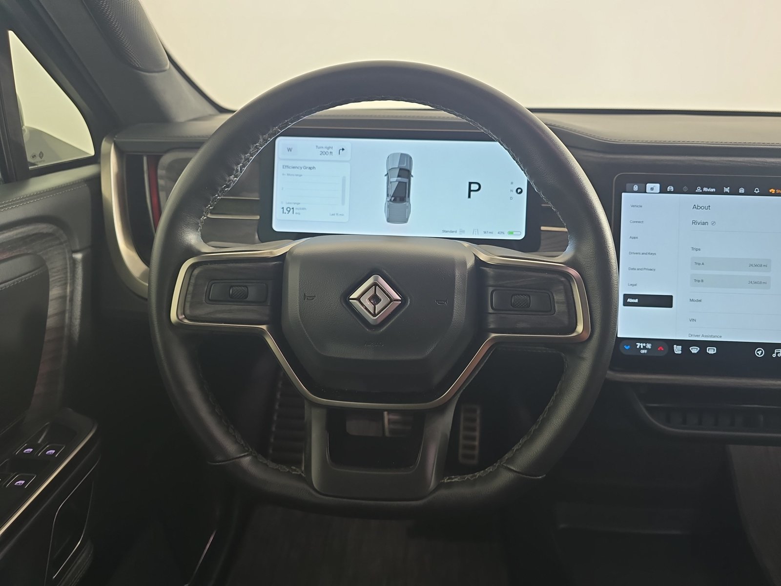 Used 2024 Rivian R1T Adventure Dual AWD/4WD image 26