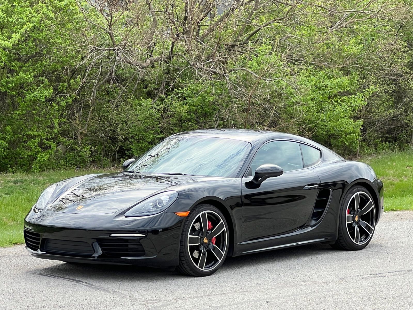 Certified 2018 Porsche 718 Cayman S image 1