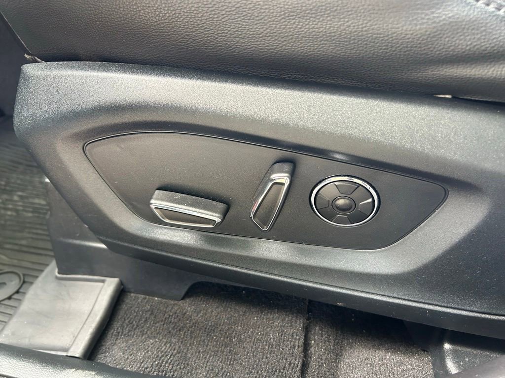 Used 2020 Ford Explorer ST w/ ST Street Pack AWD/4WD image 17