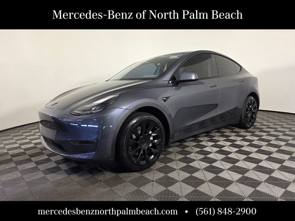 Used 2023 Tesla Model Y 2WD video 1