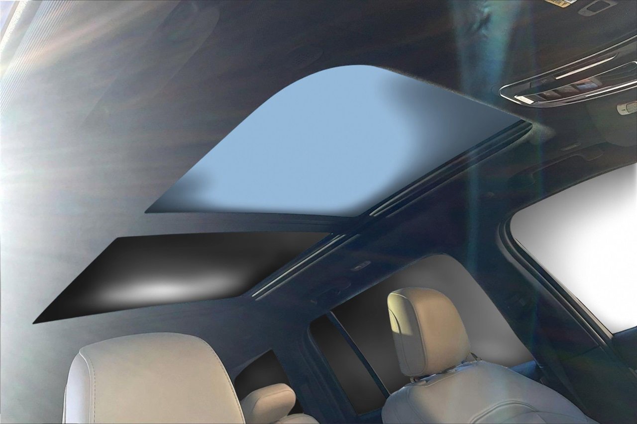 Used 2023 Jeep Grand Cherokee Limited w/ Black Appearance Package image 15