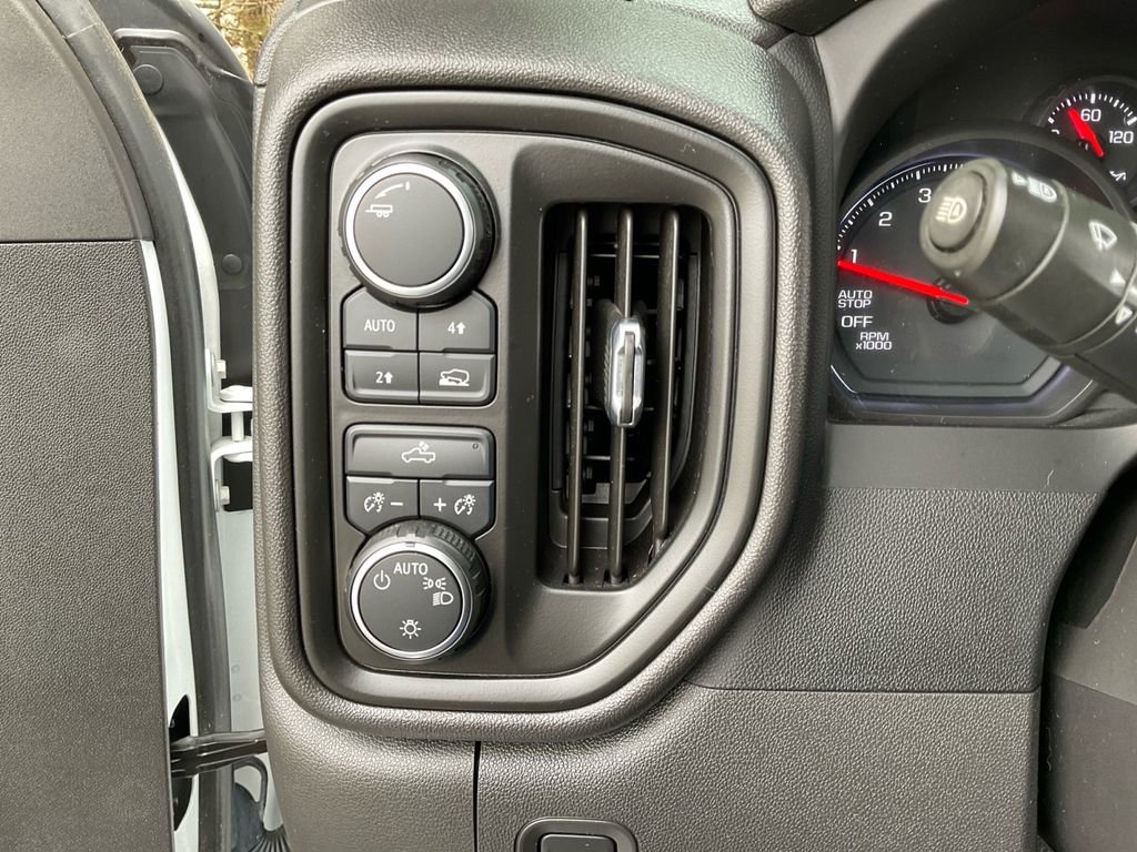 Used 2022 Chevrolet Silverado 1500 W/T w/ WT Value Package image 24