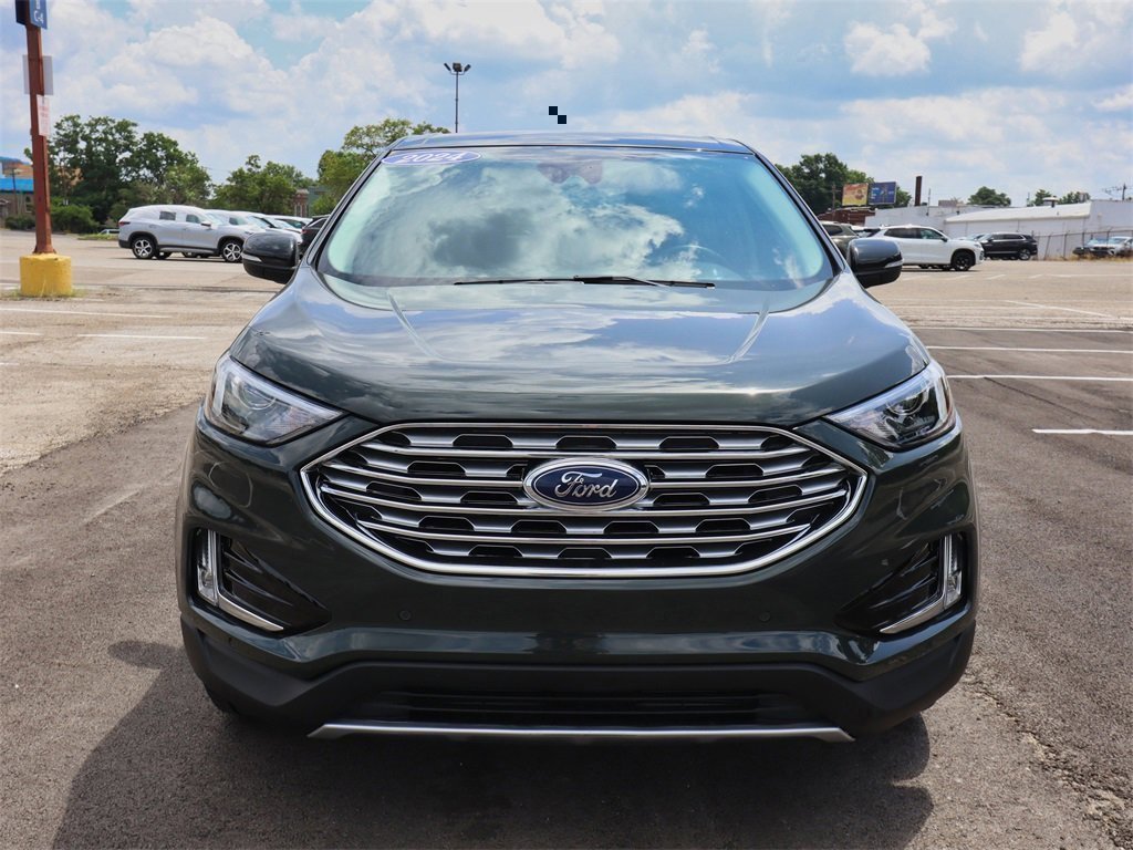 Used 2024 Ford Edge Titanium image 8