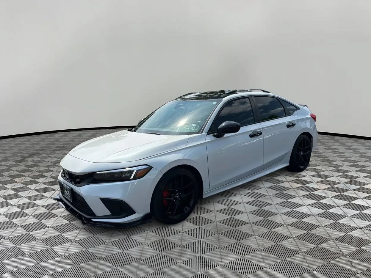 Used 2024 Honda Civic Si image 2