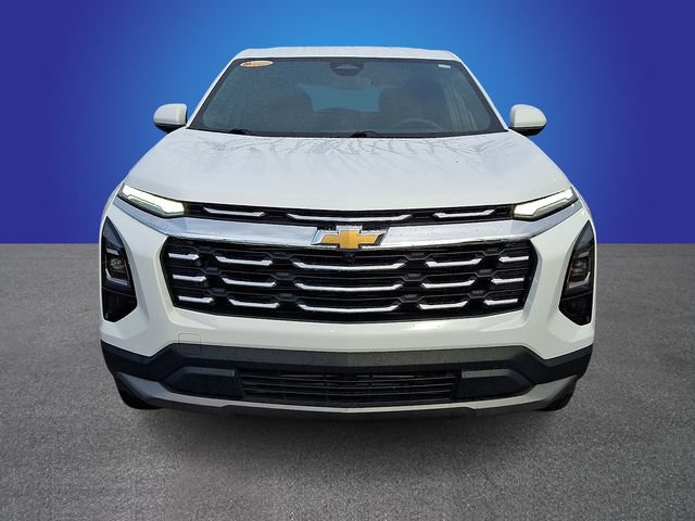 Used 2026 Chevrolet Equinox LT FWD image 2