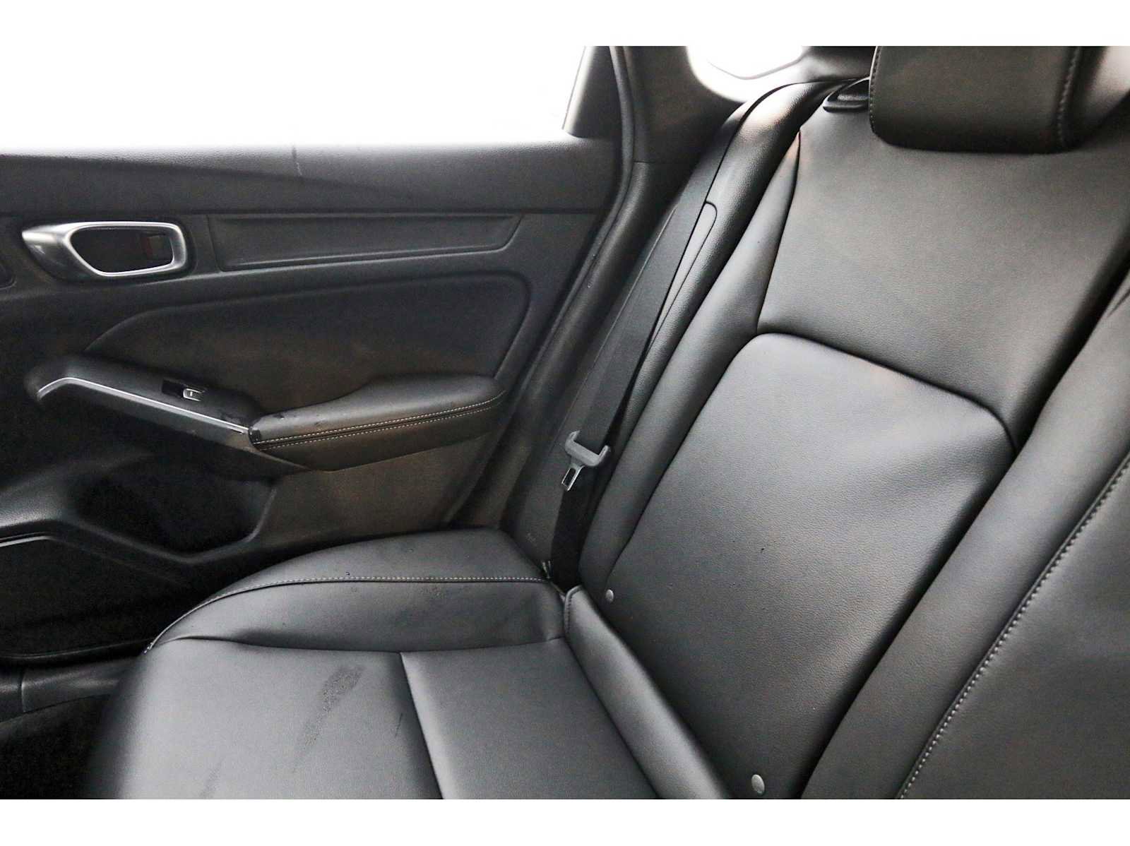 Used 2025 Acura Integra A-Spec FWD image 9