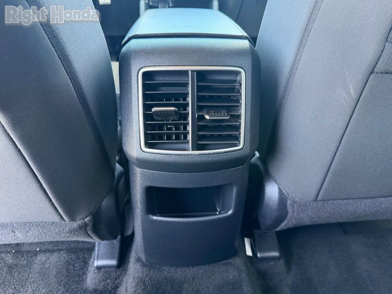 Used 2024 Kia Sportage LX AWD/4WD image 19