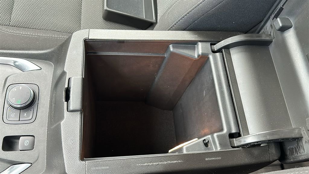 Certified 2023 Chevrolet Traverse LT w/ Midnight/Sport Edition image 26