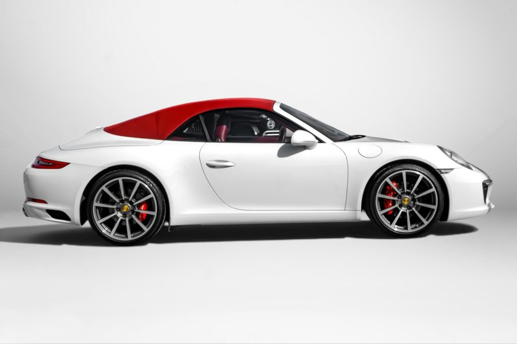Used 2018 Porsche 911 Carrera RWD image 5