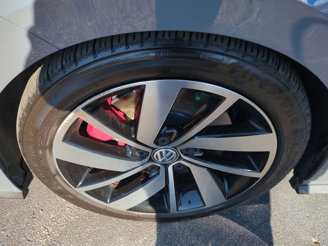 Used 2020 Volkswagen Jetta GLI image 3