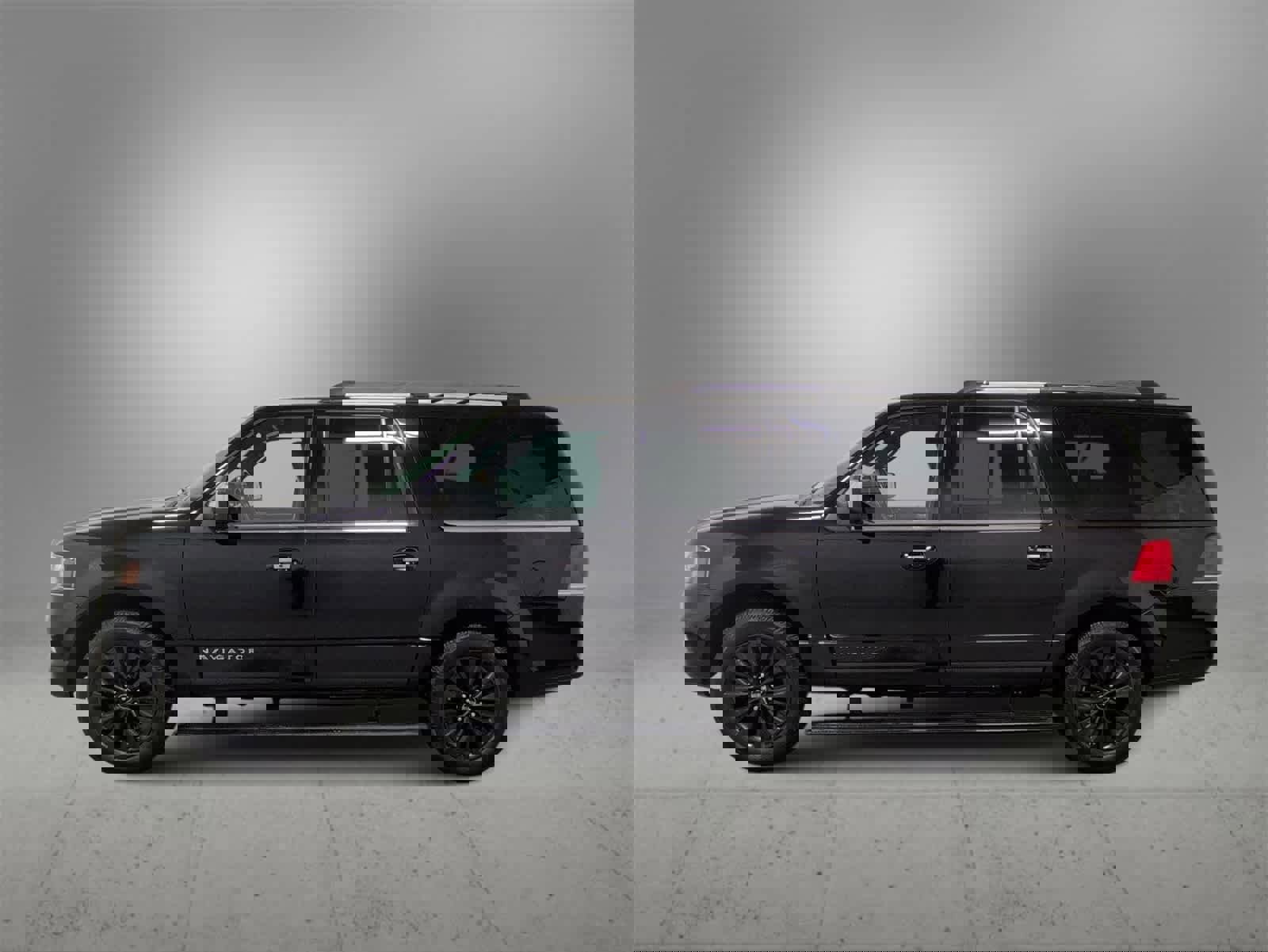 Used 2017 Lincoln Navigator L Select image 5