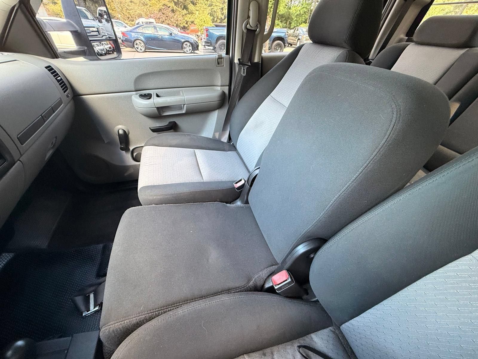 Used 2007 GMC Sierra 3500 W/T AWD/4WD image 41