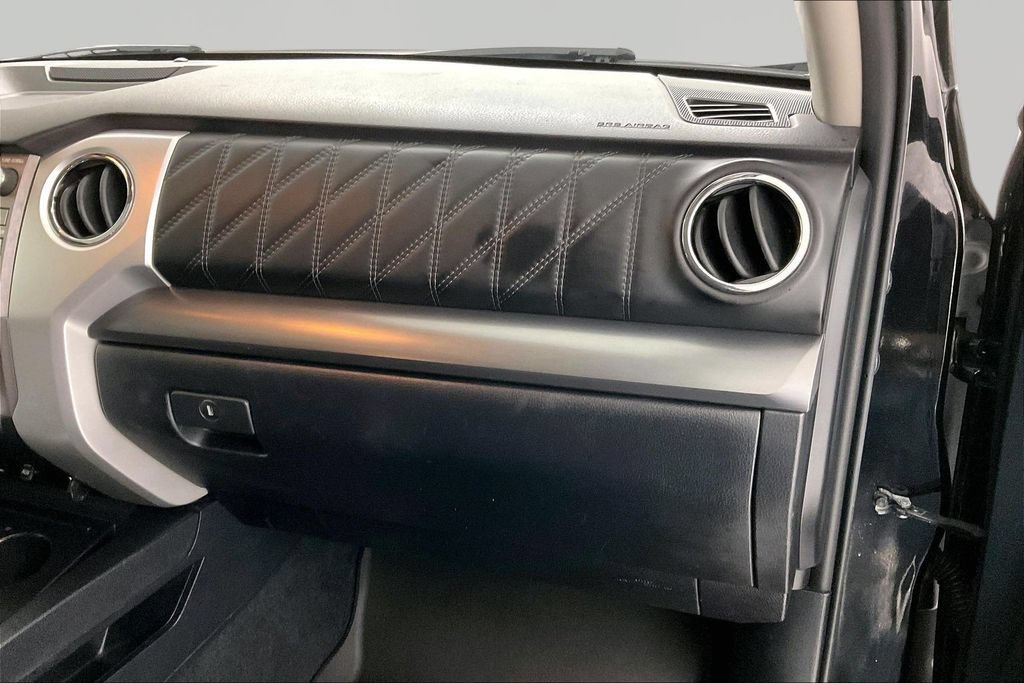 Used 2018 Toyota Tundra Platinum AWD/4WD image 23