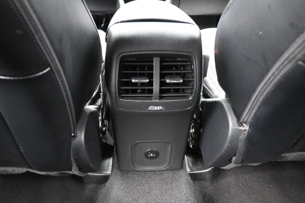 Used 2024 Ford Escape ST-Line FWD image 32