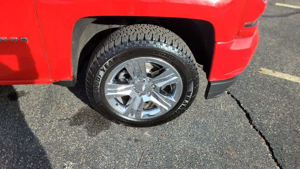 Used 2019 Chevrolet Silverado 1500 Custom w/ Custom Convenience Package image 15