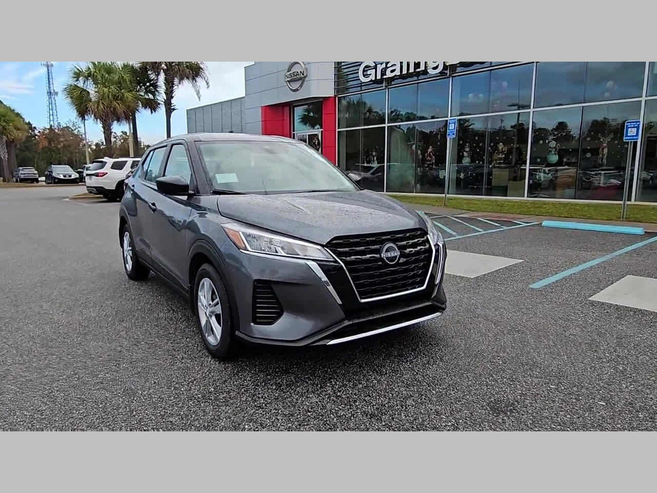 New 2025 Nissan Kicks Play S image 17