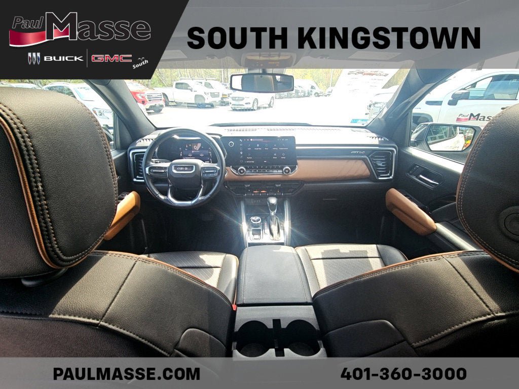 Used 2023 GMC Canyon AT4 w/ AT4 Premium Package AWD/4WD image 16