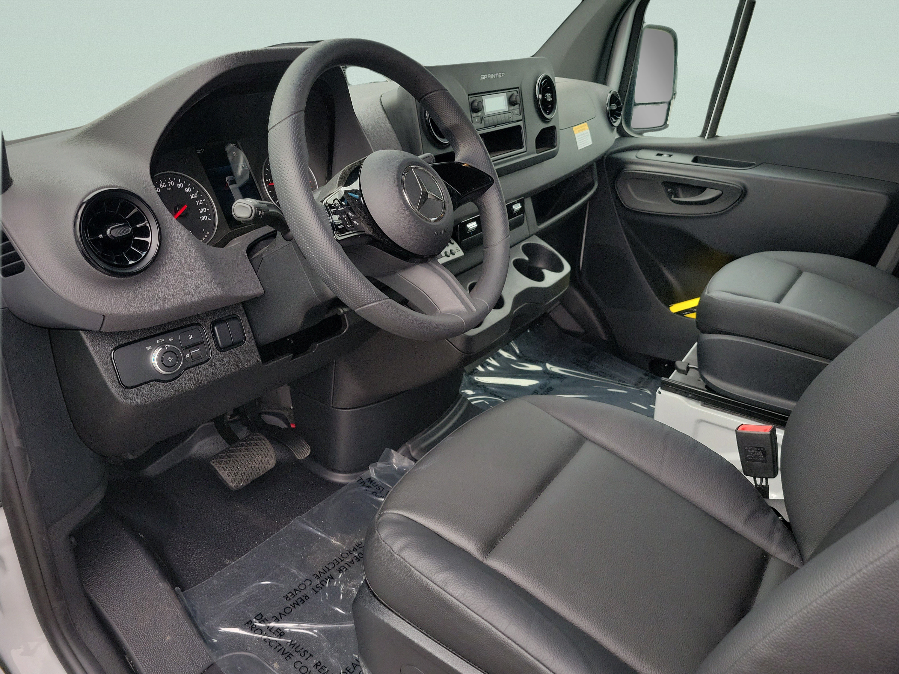 New 2025 Mercedes-Benz Sprinter 2500 image 18
