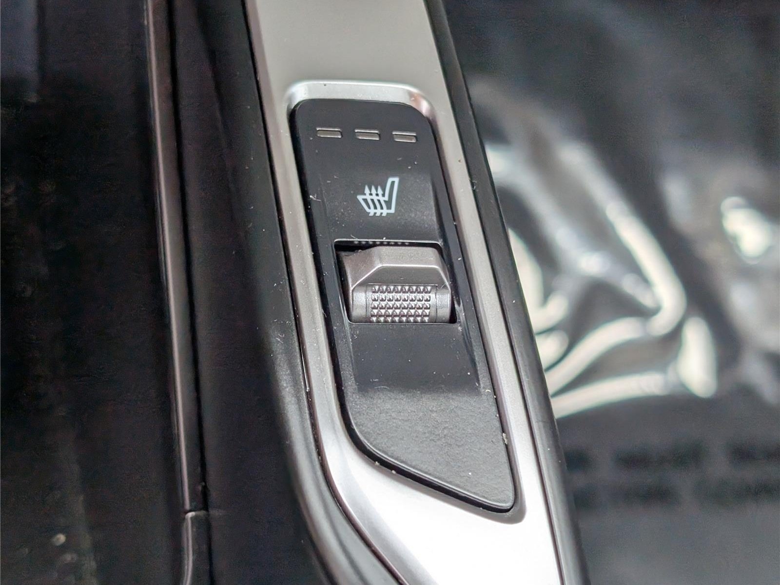 Used 2024 Kia Sorento S FWD image 26