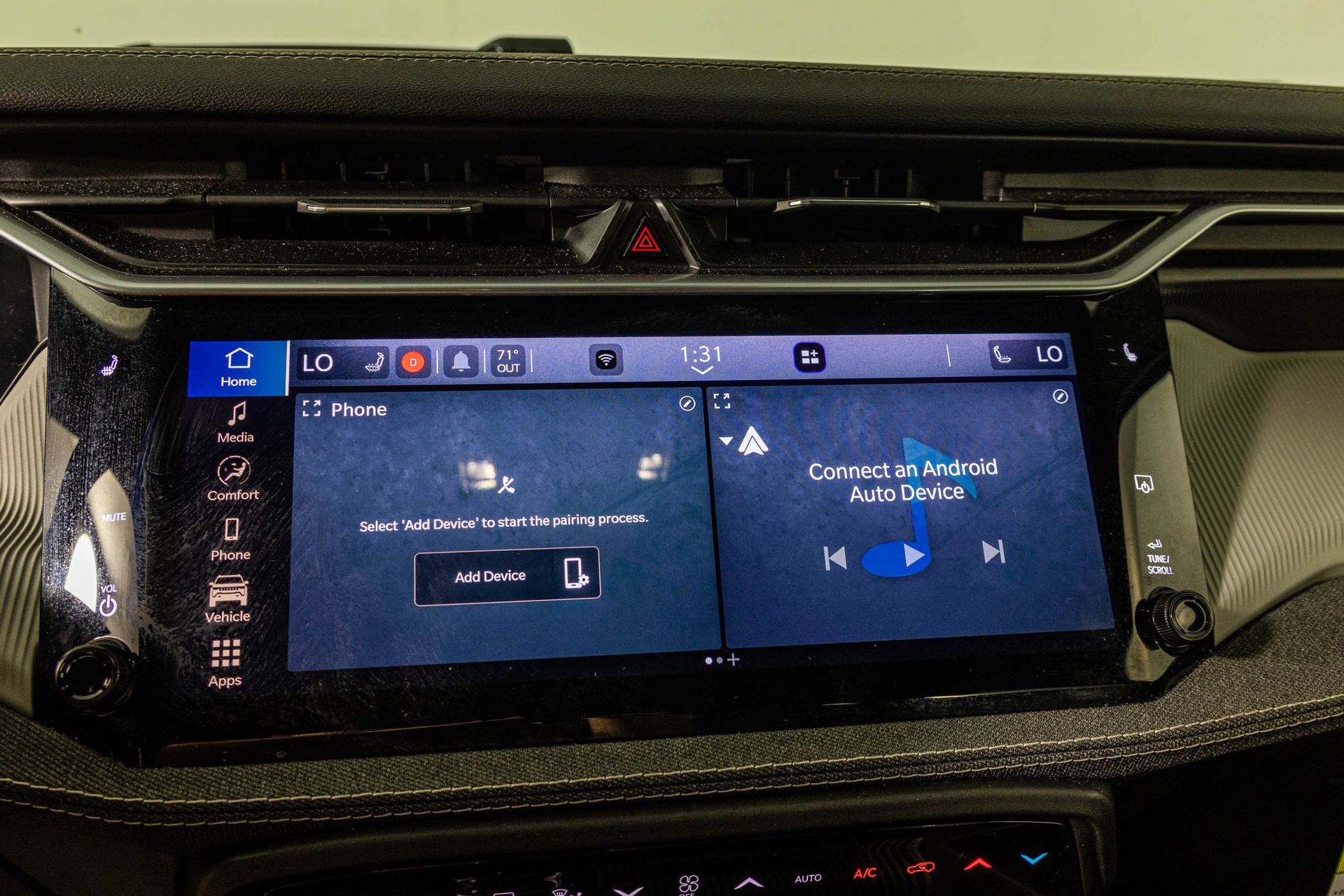 New 2026 Jeep Cherokee Laredo AWD/4WD image 24
