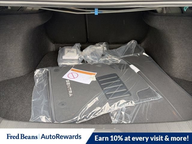 New 2026 Nissan Sentra SR w/ SR Premium Package FWD image 16