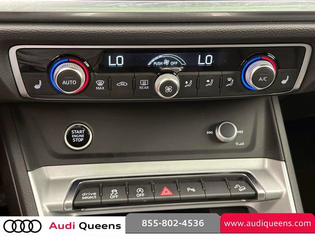 Used 2023 Audi Q3 2.0T Premium w/ Convenience Package AWD/4WD image 25