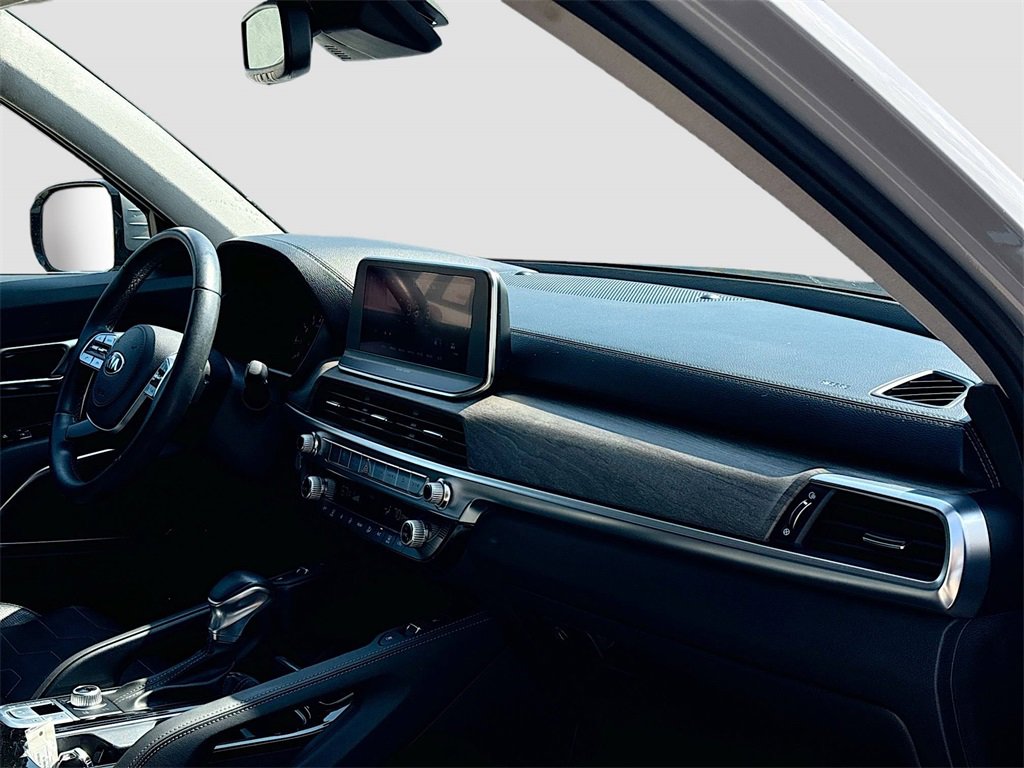 Used 2022 Kia Telluride SX w/ SX Prestige Package image 32