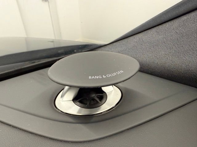 Used 2024 Audi SQ8 Prestige w/ Prestige Package image 40